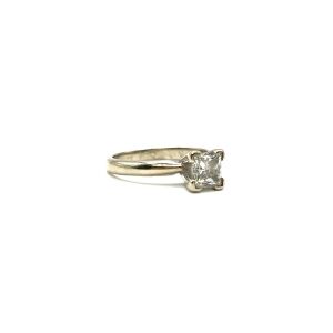 14k White Gold Diamond Ring - Princess Cut Centre Stone - Size 6