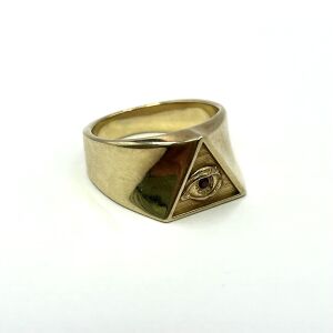 10k Yellow Gold Ring w/ Eye Motiff