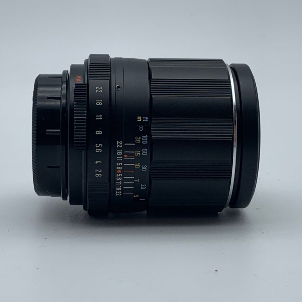 Asahi Super-Takumar 105mm f/2.8 Pentax Screw Mount Lens + Case