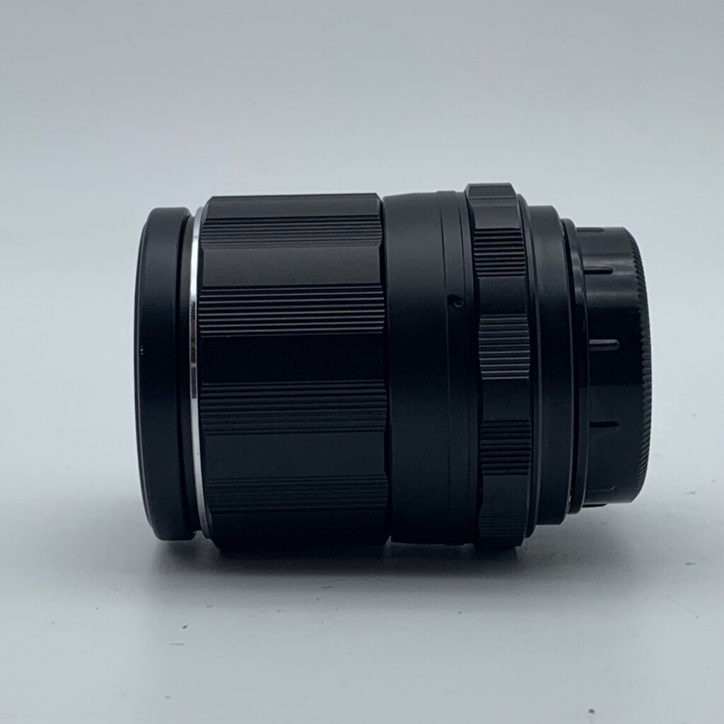 Asahi Super-Takumar 105mm f/2.8 Pentax Screw Mount Lens + Case